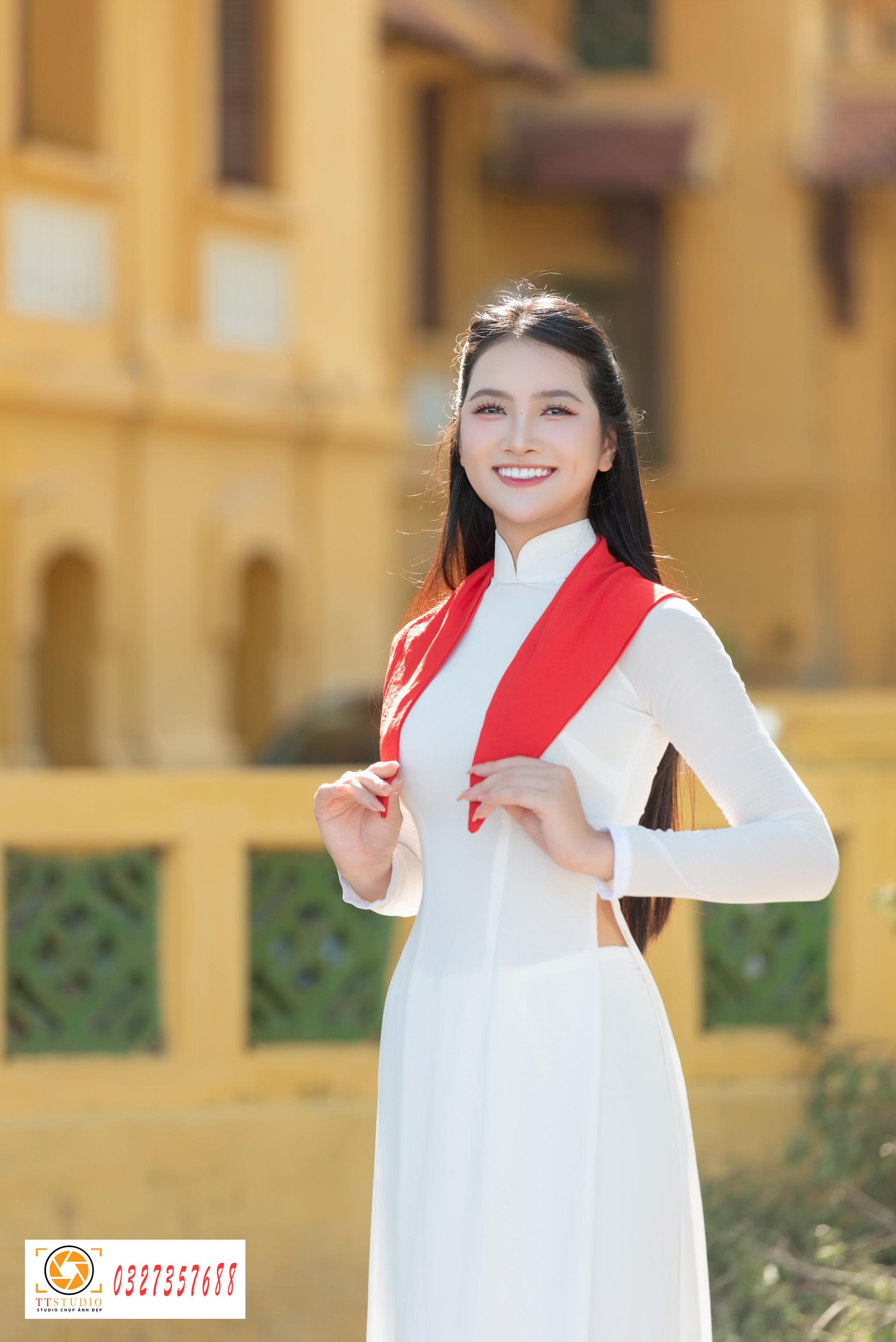 Ảnh áo dài trụ sở bộ ngoại giao Ảnh áo dài trụ sở bộ ngoại giao