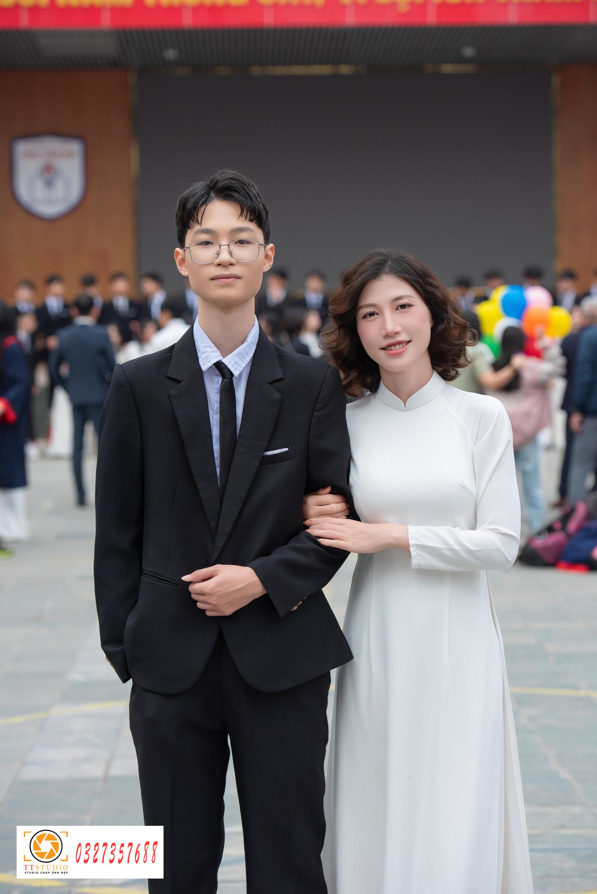 Ảnh kỷ yếu cá nhân đẹp Ảnh kỷ yếu cá nhân đẹp