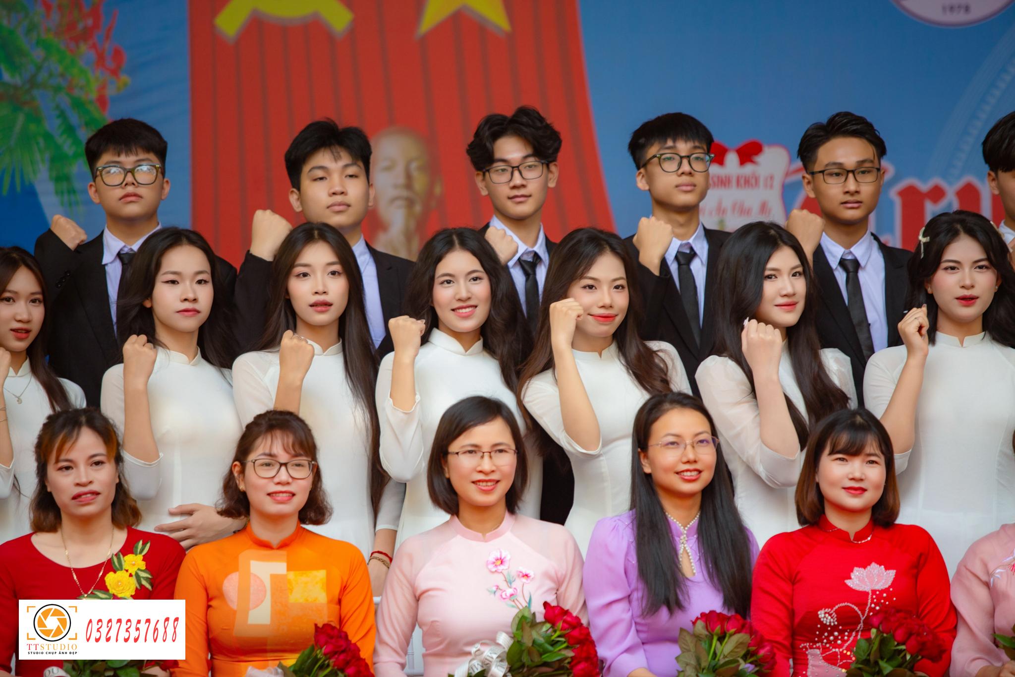 Ảnh kỷ yếu cá nhân đẹp Ảnh kỷ yếu cá nhân đẹp