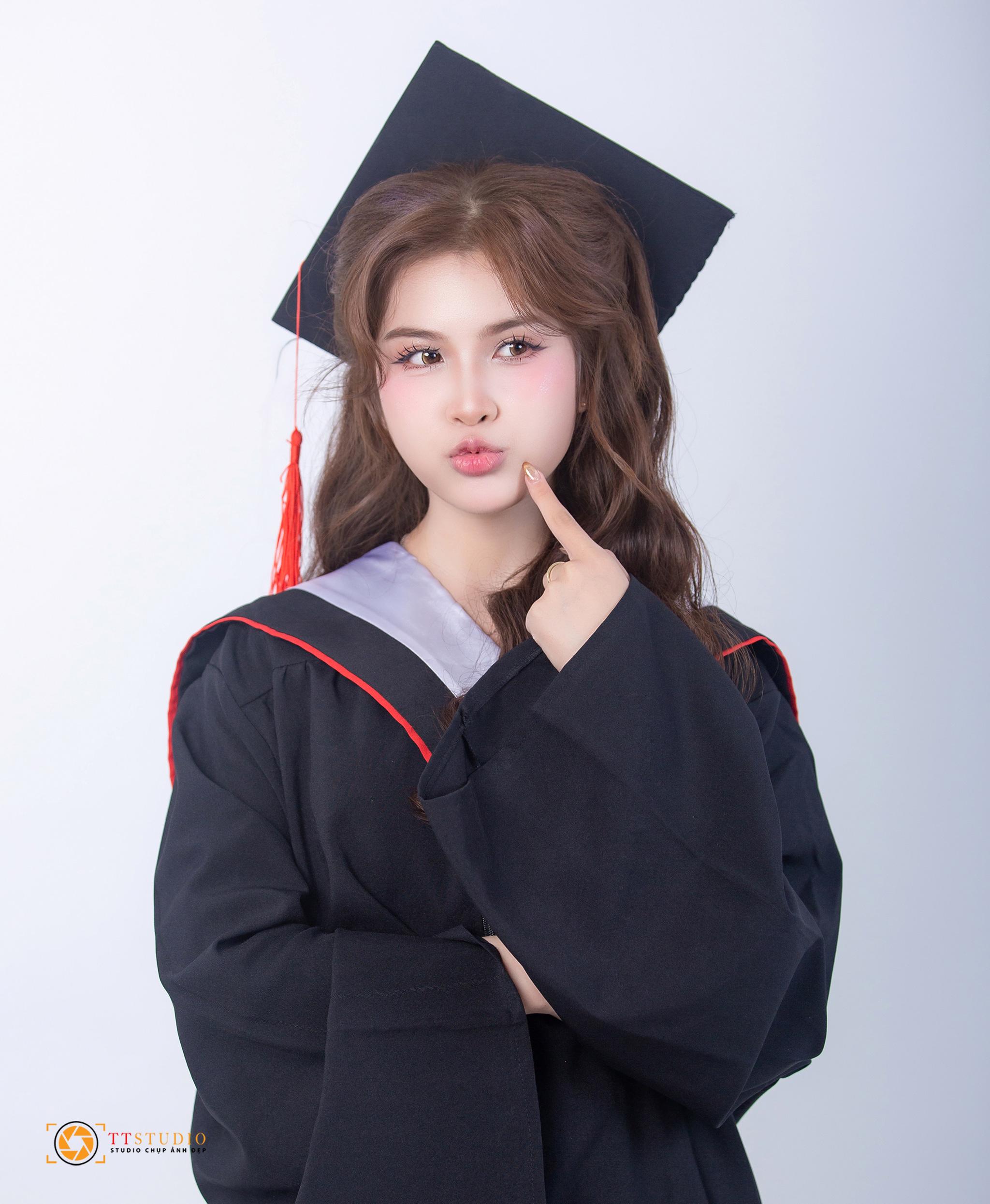 makeup kỷ yếu
