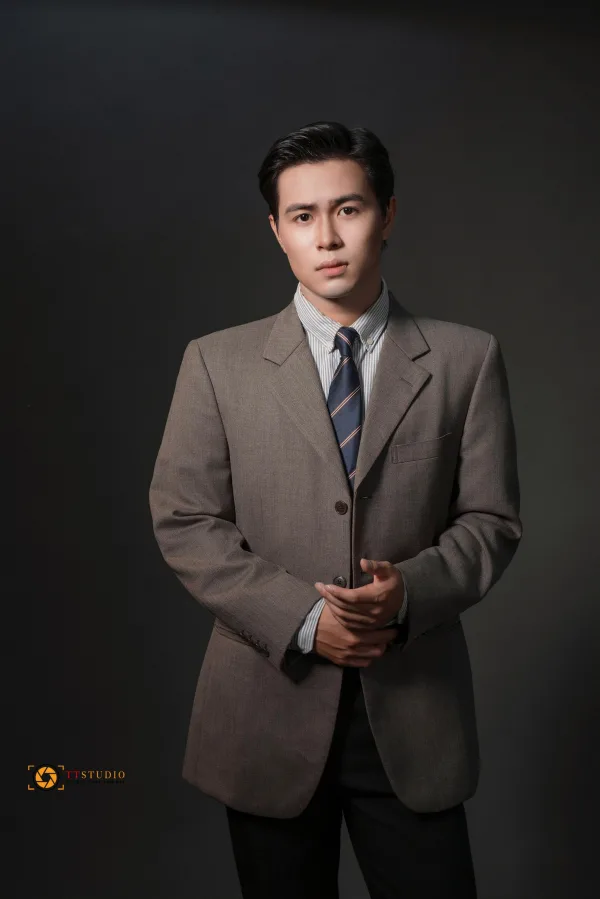 Ảnh chân dung nam