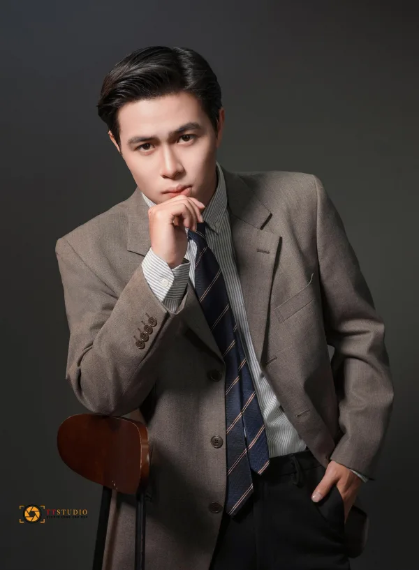 Ảnh chân dung nam