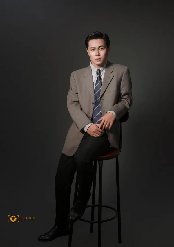 Ảnh chân dung nam