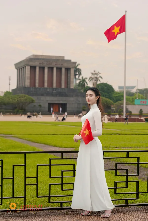 Ảnh áo dài Lăng Bác
