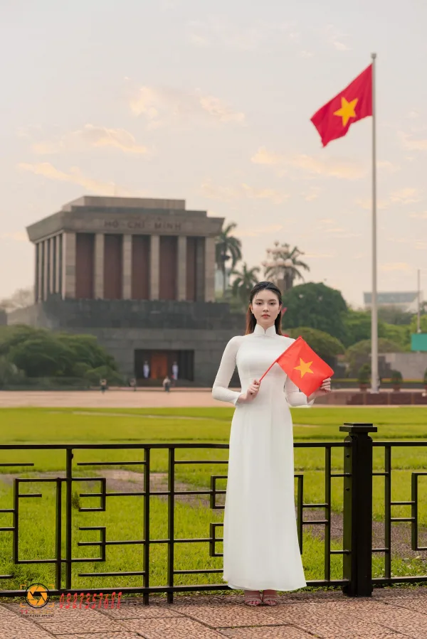 Ảnh áo dài Lăng Bác