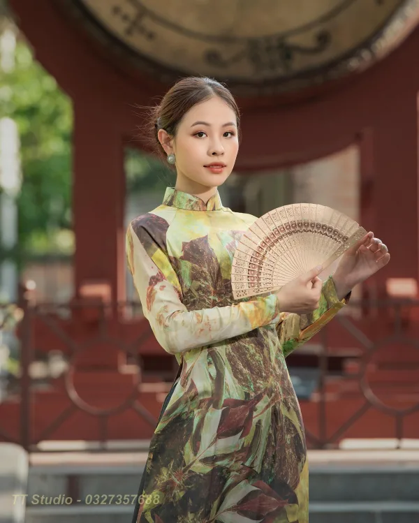 Ảnh áo dài ở văn miếu