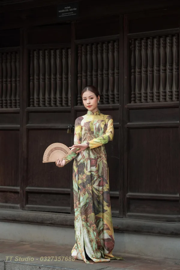 Ảnh áo dài ở văn miếu