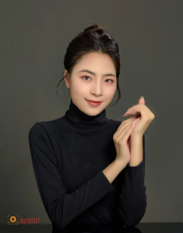 Anh chân dung studio