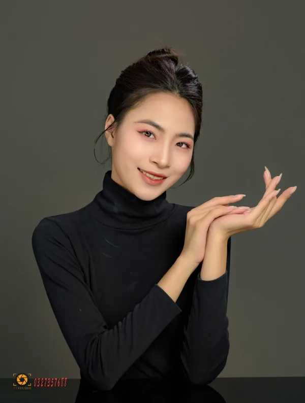 Anh chân dung studio