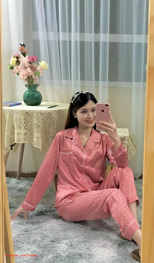 Ảnh chụp trước gương