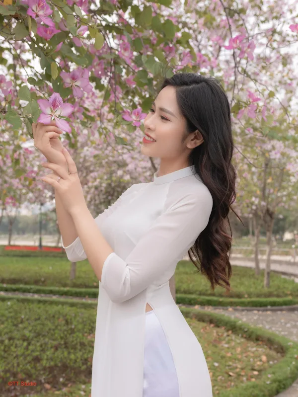 Chụp ảnh hoa ban