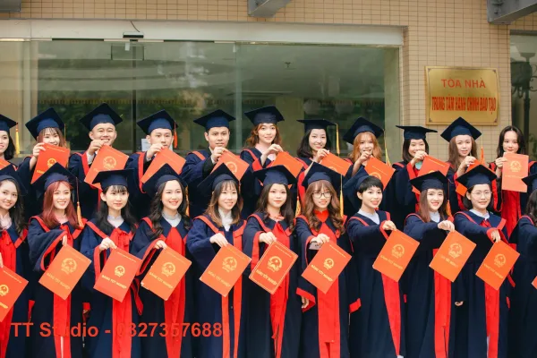 Ảnh kỷ yếu cá nhân