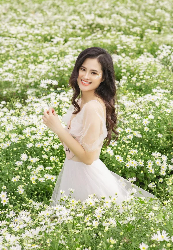Chụp ảnh nàng cúc hoạ mi