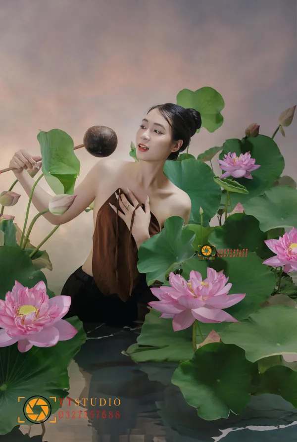 Concept chụp sen Studio
