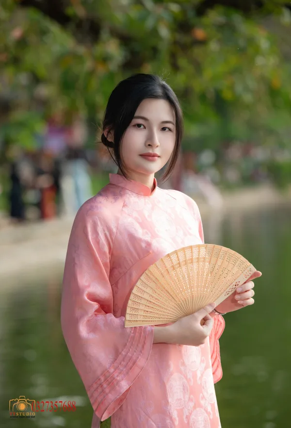 ảnh áo dài tết hồ gươm