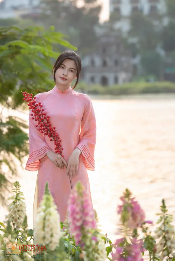 ảnh áo dài tết hồ gươm