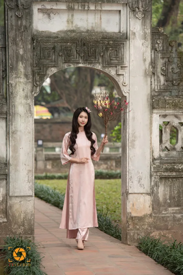 chụp ảnh áo dài Tết Văn Miếu - Quốc Tử Giám