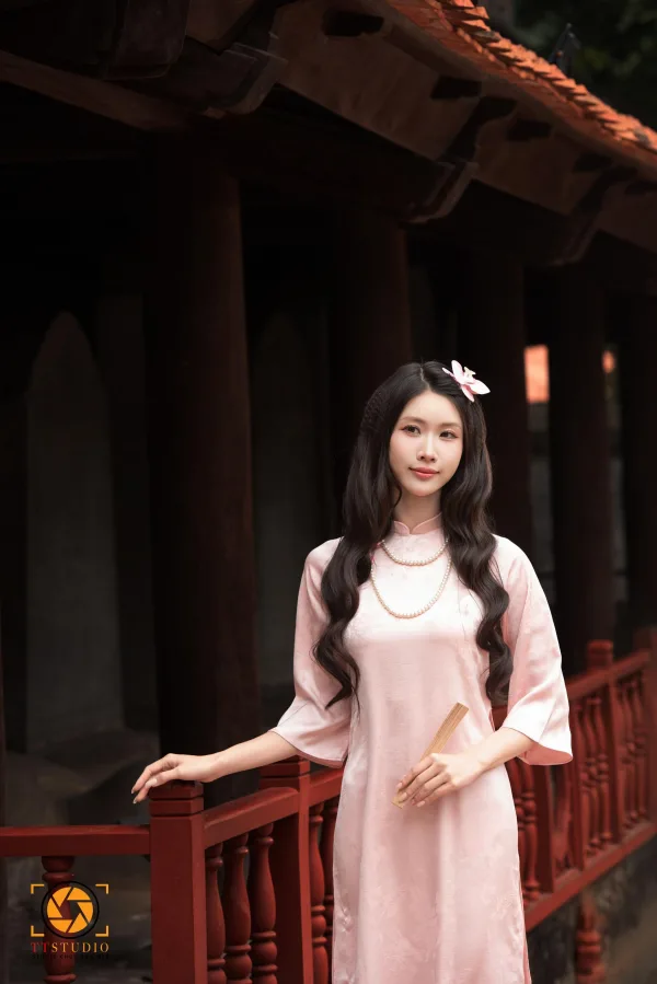 chụp ảnh áo dài Tết Văn Miếu - Quốc Tử Giám