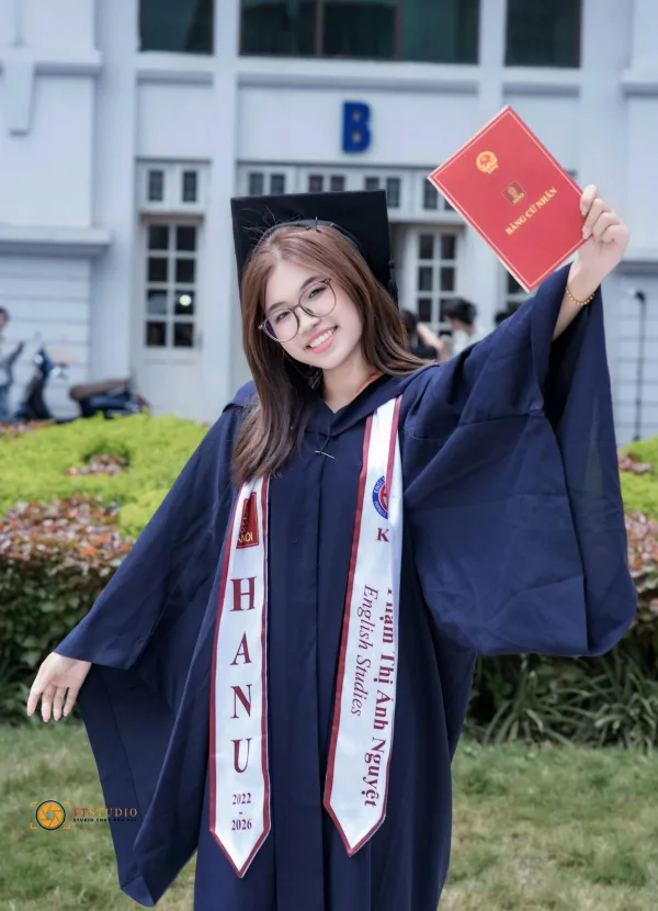 ảnh tốt nghiệp đại học