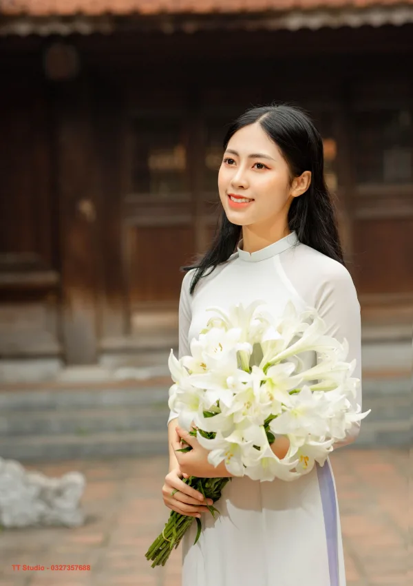 Ảnh áo dài ở văn miếu