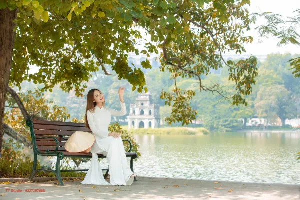 Ảnh mùa thu Hà Nội ở Hồ Gươm