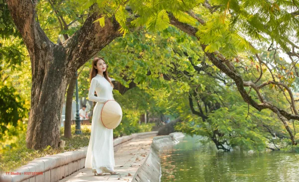 Ảnh mùa thu Hà Nội ở Hồ Gươm