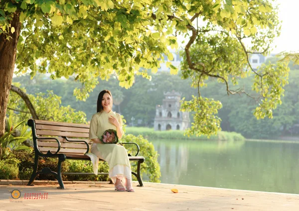 Cảnh mùa thu Hà Nội ở Hồ Gươm