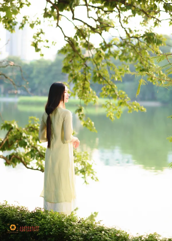 Cảnh mùa thu Hà Nội ở Hồ Gươm