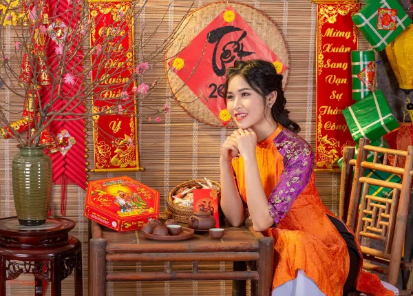 Chụp ảnh áo dài cách tân tết