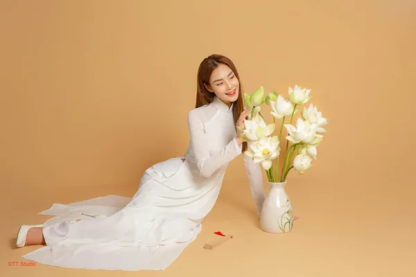 Ảnh sen trong studio