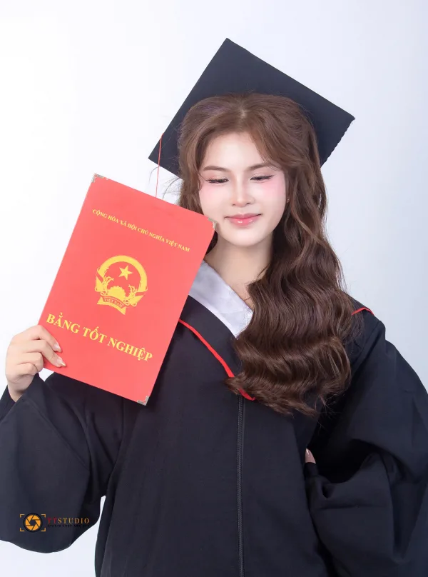 makeup kỷ yếu