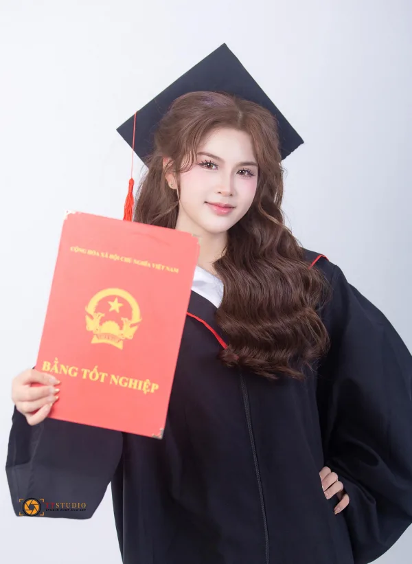 makeup kỷ yếu
