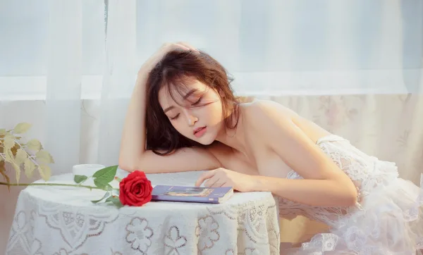 Ảnh concept nàng thơ sexy