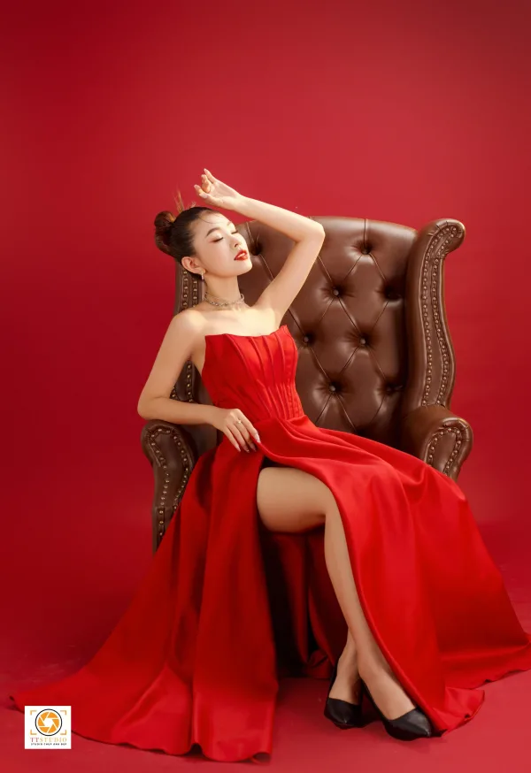 Bộ ảnh Phong cách nữ doanh nhân trẻ