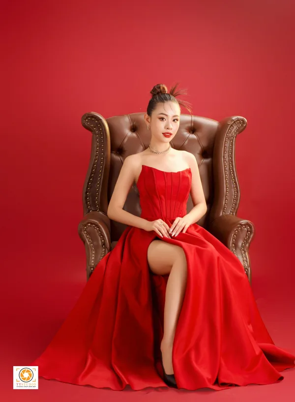 Bộ ảnh Phong cách nữ doanh nhân trẻ