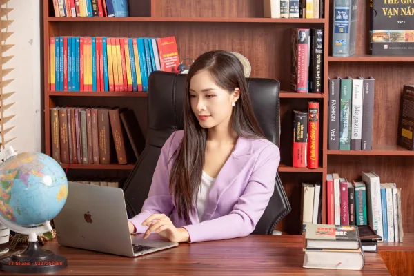 studio chụp ảnh doanh nhân nữ