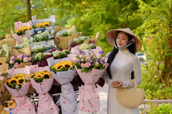 Xe hoa đường Hoàng Diệu