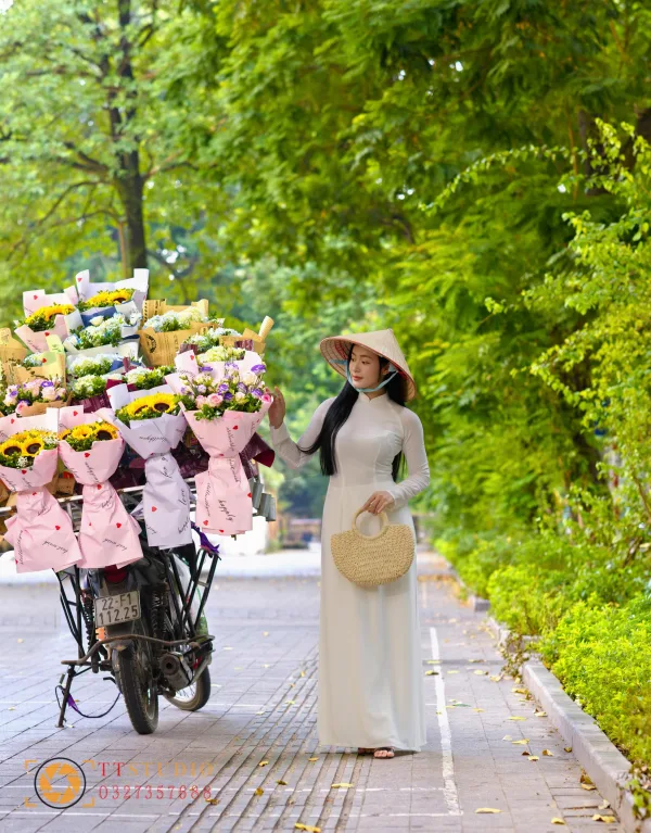 Xe hoa đường Hoàng Diệu