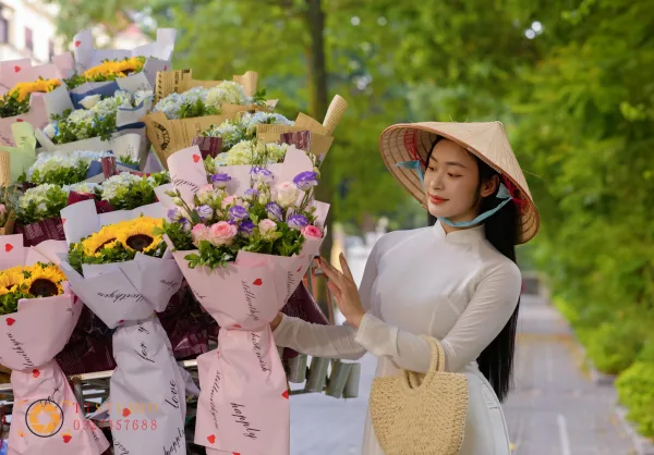 Xe hoa đường Hoàng Diệu