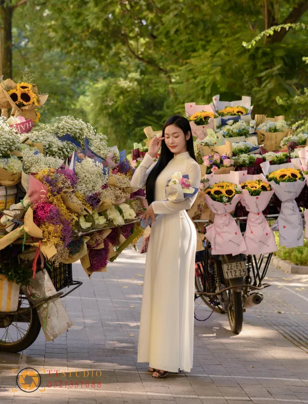 Xe hoa đường Hoàng Diệu