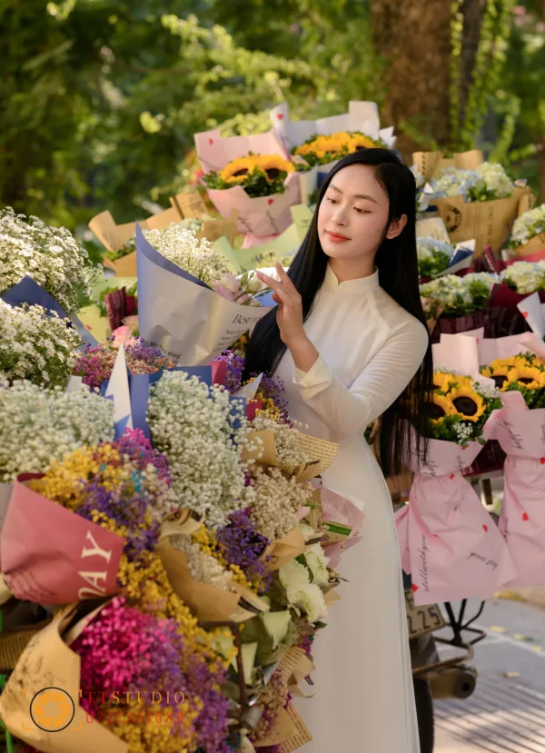 Xe hoa đường Hoàng Diệu