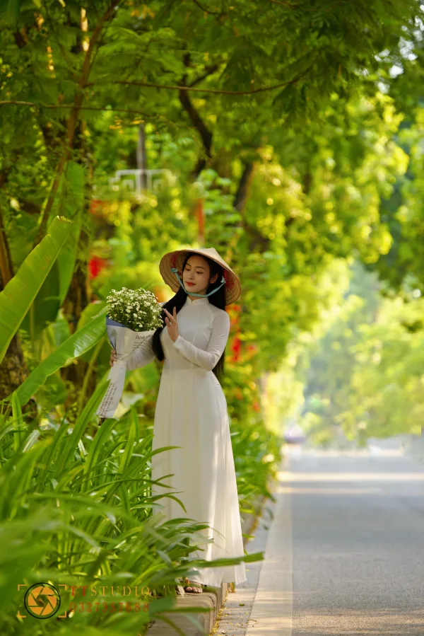 Xe hoa đường Hoàng Diệu
