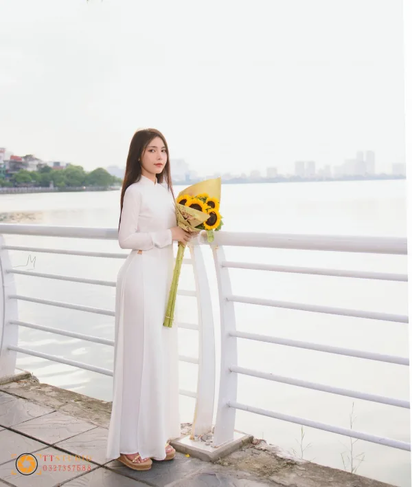 Xe hoa mùa thu Hà Nội